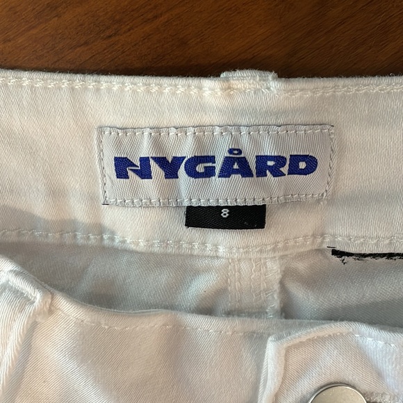 Nygard Like new 3/4 length Cotten jeans! - Picture 2 of 3
